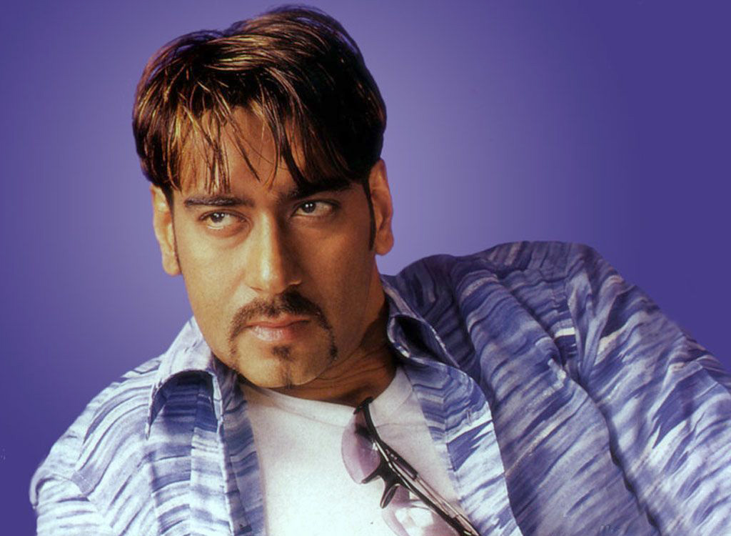 Ajay Devgan Beautiful Eyes - YusraBlog.com