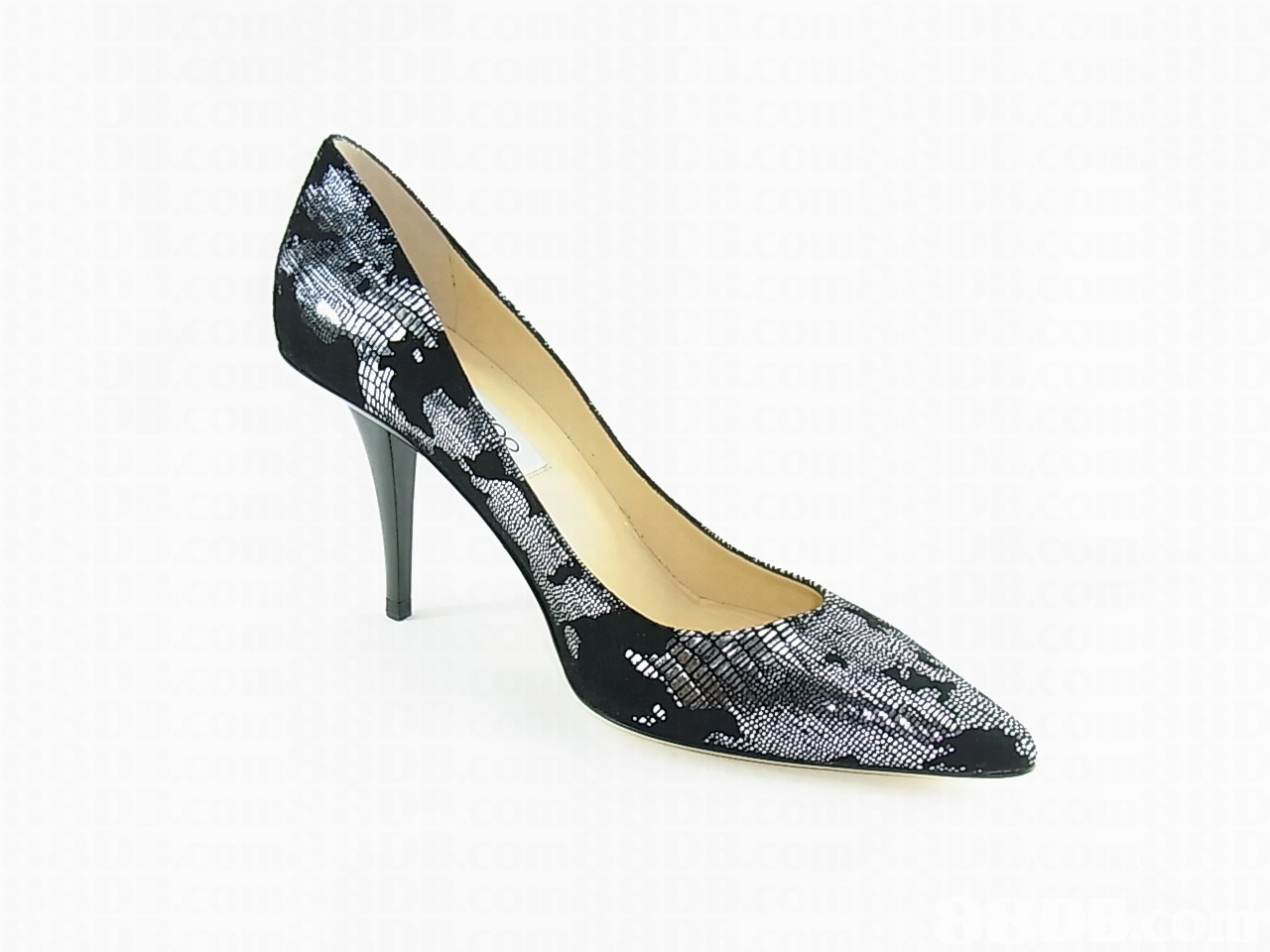 Beautiful Women Designer Shoes for Eid - YusraBlog.com